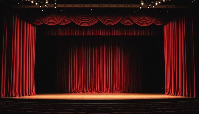 Scène de théâtre lyrique avec rideaux rouges et éclairage dramatique, symbole de l'Opéra de Montréal